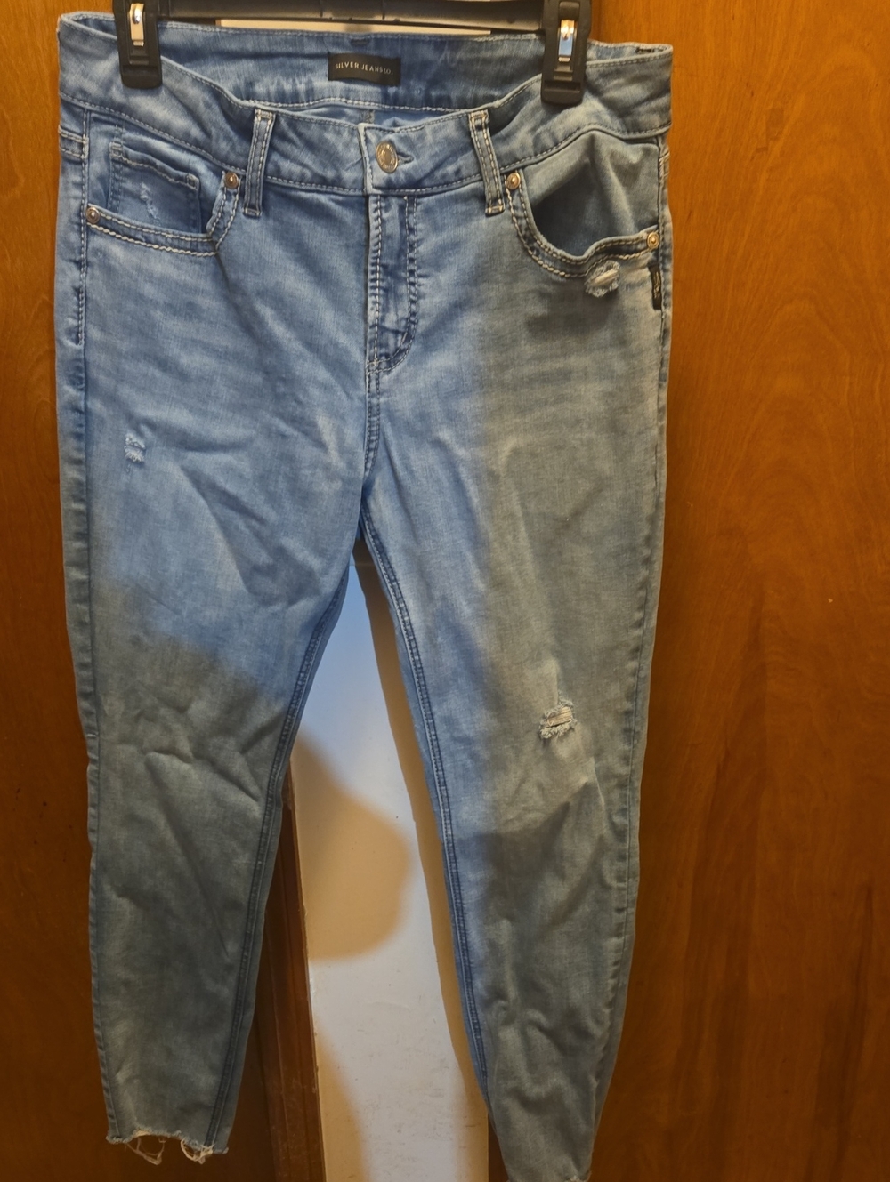 Silver Jeans Light Blue Ankle Crop Distressed Skinny
